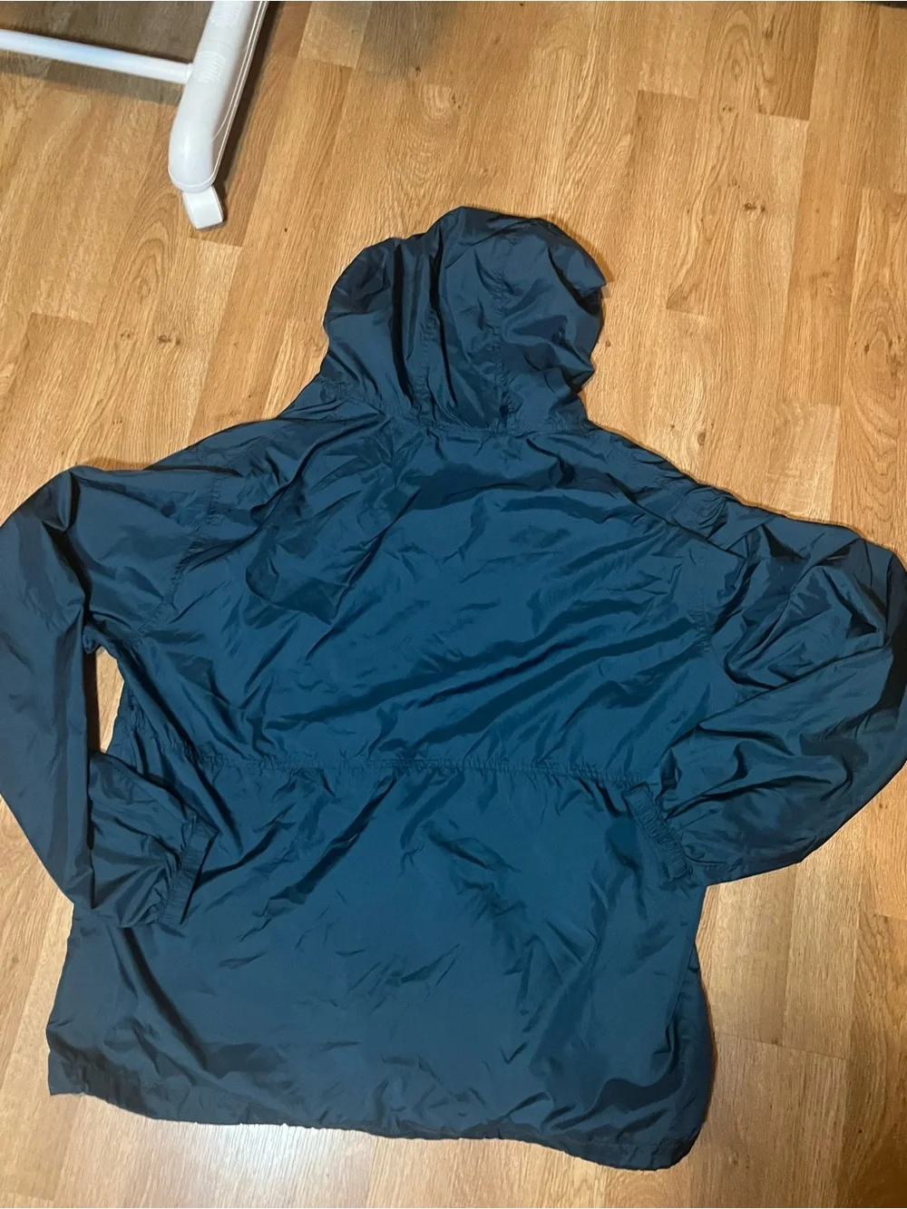 Columbia Navy Hooded Windbreaker with Red Zippers